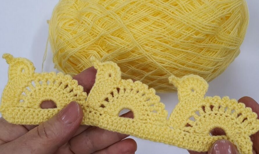Beautiful crochet in the shape of a duckling